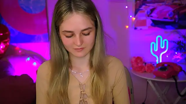 Snapshot of DeboraLarson chatting on March 2025 10:29:02 AM DeboraLarson online show from March 2025 10:29:02 AM