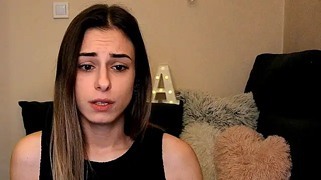 Hidden Gem  online show from November 2025 05:24:01 PM