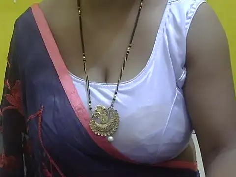 Snapshot of HOT-SEEMAA chatting on May 2026 05:34:02 PM HOT-SEEMAA online show from May 2026 05:34:02 PM