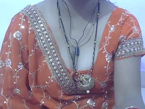 Snapshot of HOT-SEEMAA chatting on May 2026 06:57:02 PM HOT-SEEMAA online show from May 2026 06:57:02 PM