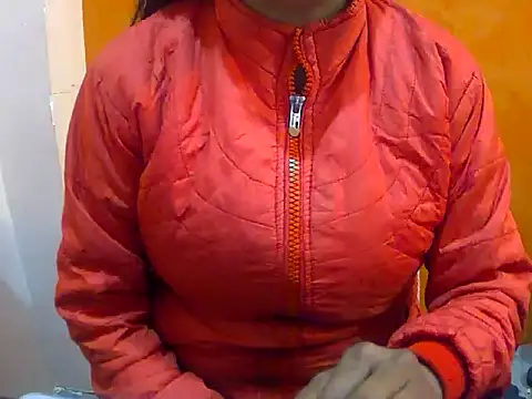 HOT-SEEMAA online show from January 2025 12:13:01 PM