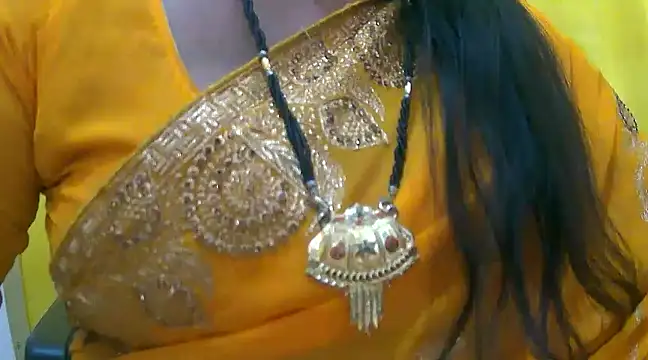 Snapshot of LOVE-SUSHILA chatting on February 2025 10:02:02 AM LOVE-SUSHILA online show from February 2025 10:02:02 AM