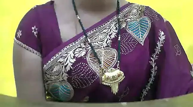 Snapshot of LOVE-SUSHILA chatting on January 2025 07:58:02 AM LOVE-SUSHILA online show from January 2025 07:58:02 AM