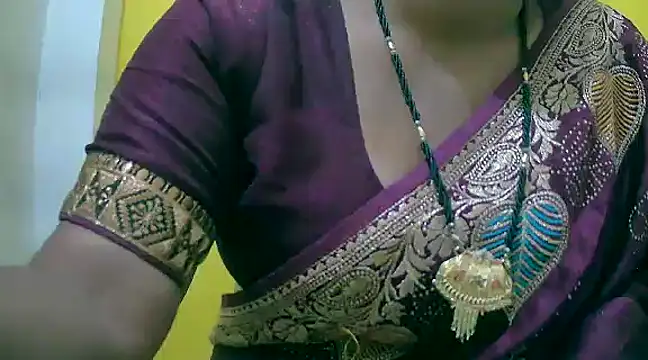 Snapshot of LOVE-SUSHILA chatting on February 2025 11:55:01 AM LOVE-SUSHILA online show from February 2025 11:55:01 AM