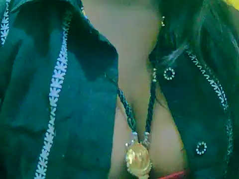 Snapshot of LOVE-SUSHILA chatting on February 2025 07:44:02 AM LOVE-SUSHILA online show from February 2025 07:44:02 AM