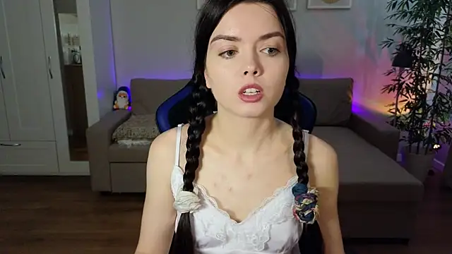 likeamoss online show from May 2026 10:20:01 AM