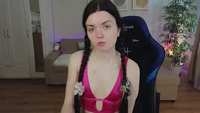 likeamoss online show from May 2026 07:52:02 AM