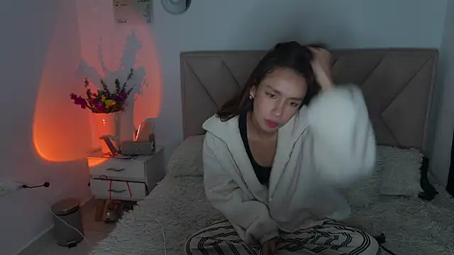 Bonnieshyy online show from May 2026 05:26:01 AM