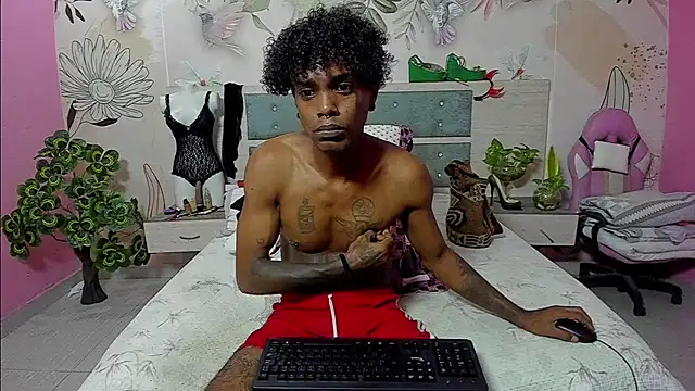 bigblackhotx1 online show from January 2026 01:18:02 PM