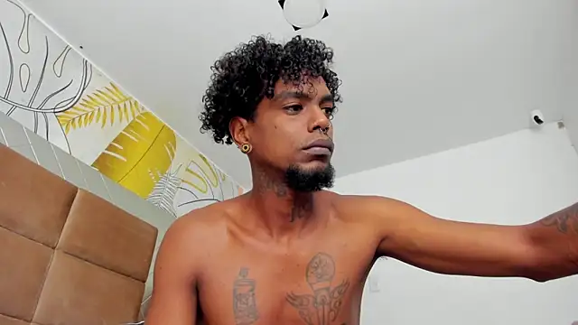 bigblackhotx1 online show from December 2025 06:37:02 AM