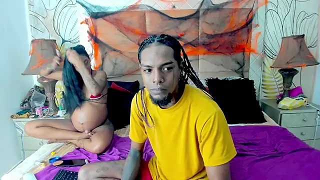 bigblackhotx1 online show from October 2025 07:40:01 AM