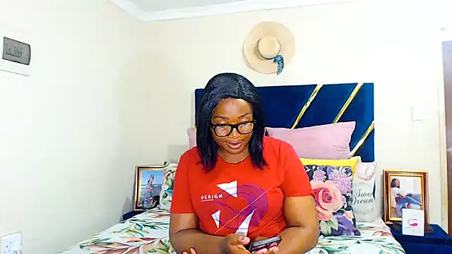 Snapshot of veronica1xxx chatting on October 2025 02:26:01 AM veronica1xxx online show from October 2025 02:26:01 AM