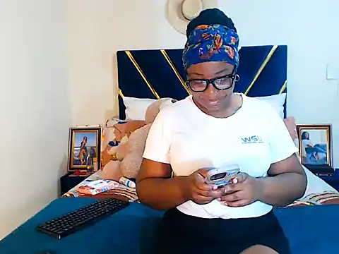 veronica1xxx online show from February 2026 08:16:01 PM