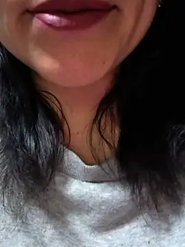 Kasandra02 online show from July 2026 04:17:02 AM