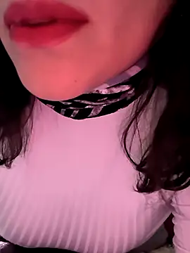 Kasandra02 online show from April 2026 02:51:02 AM