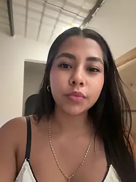 Snapshot of darsha_90 chatting on April 2026 03:12:01 AM darsha 90 online show from April 2026 03:12:01 AM