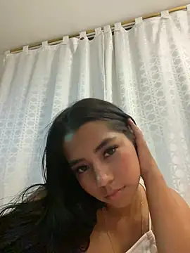Snapshot of darsha_90 chatting on December 2024 03:25:02 AM darsha 90 online show from December 2024 03:25:02 AM