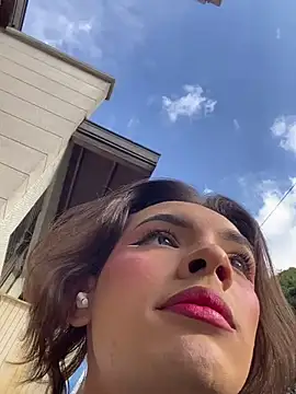 Snapshot of miss_Ari chatting on December 2024 08:56:01 PM miss Ari online show from December 2024 08:56:01 PM