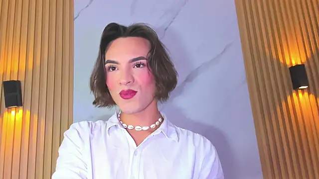 Snapshot of miss_Ari chatting on January 2025 07:21:01 PM miss Ari online show from January 2025 07:21:01 PM