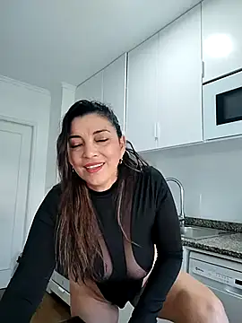 Julie Boronat26 online show from April 2026 09:23:02 AM