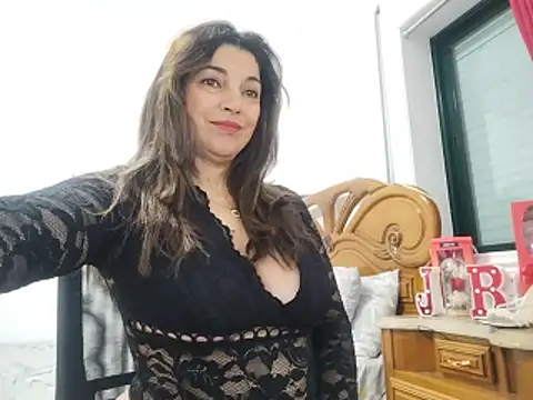 Snapshot of Julie_Boronat26 chatting on June 2026 09:47:02 AM Julie Boronat26 online show from June 2026 09:47:02 AM