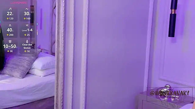 Harper-Avary online show from November 2025 02:54:02 PM