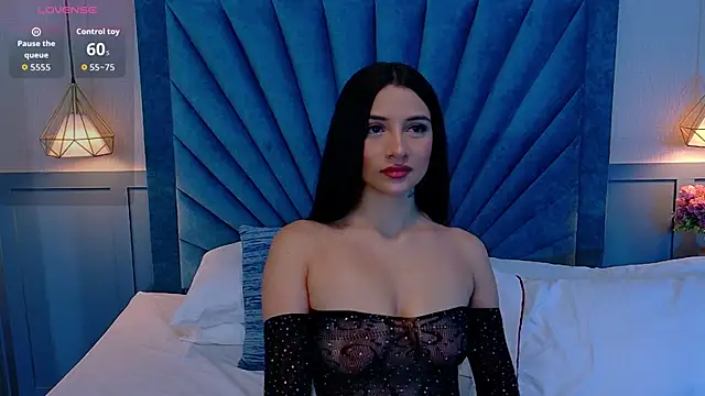 Harper-Avary online show from November 2025 12:53:01 PM