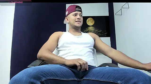 Snapshot of Marcos_garcias chatting on January 2025 10:19:01 AM Marcos garcias online show from January 2025 10:19:01 AM