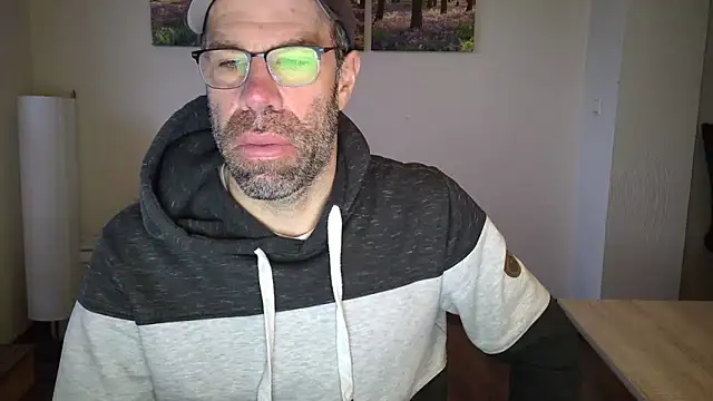 Harry Boldt online show from November 2025 07:08:01 AM