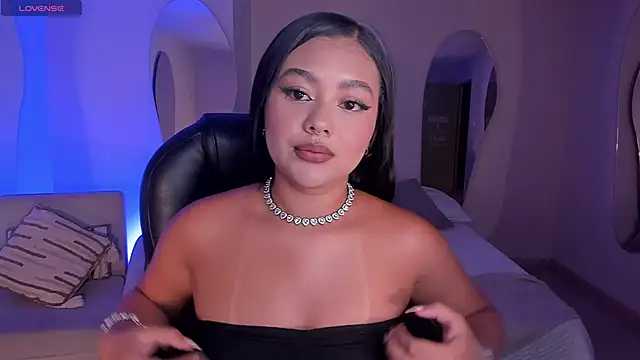 GabriellaLee online show from May 2026 07:39:01 PM