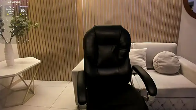 GabriellaLee online show from November 2025 02:48:01 AM