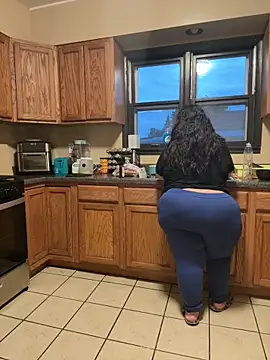 tillymarie34 online show from September 2025 11:54:02 PM