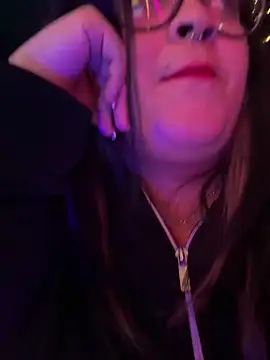 tillymarie34 online show from February 2026 01:48:01 AM