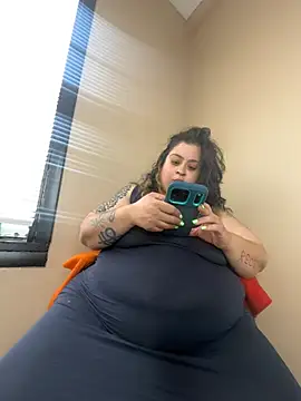 tillymarie34 online show from May 2026 11:05:01 PM