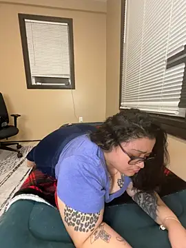 tillymarie34 online show from February 2026 03:04:01 AM