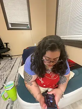 tillymarie34 online show from February 2026 12:54:01 AM