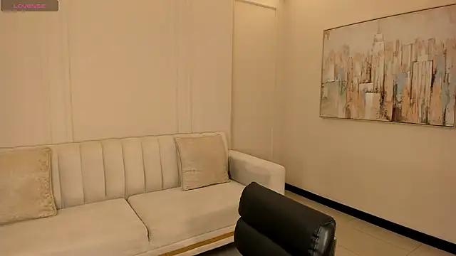 StacyWoods online show from April 2026 11:44:02 AM