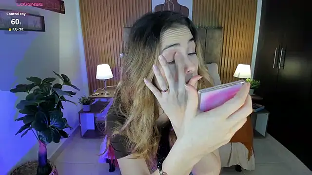 StacyWoods online show from January 2026 07:28:02 PM