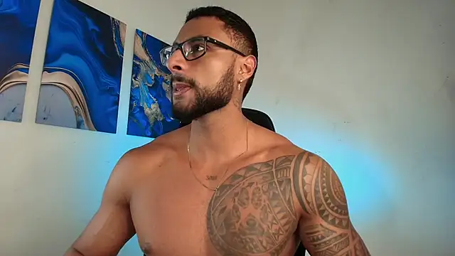 LiamGarcia1 online show from February 2026 06:52:01 PM