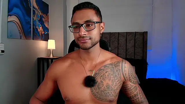 LiamGarcia1 online show from April 2026 10:57:02 PM