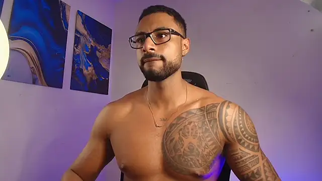 LiamGarcia1 online show from March 2026 07:07:01 PM