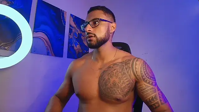 LiamGarcia1 online show from March 2026 03:27:01 PM