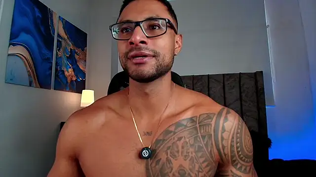 LiamGarcia1 online show from April 2026 03:28:01 PM