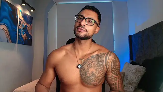 LiamGarcia1 online show from May 2026 02:14:01 PM