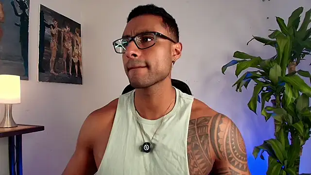 LiamGarcia1 online show from April 2026 02:18:02 PM