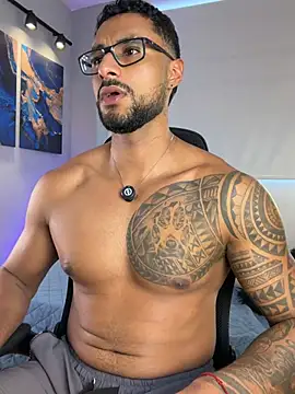 LiamGarcia1 online show from May 2026 04:24:01 PM