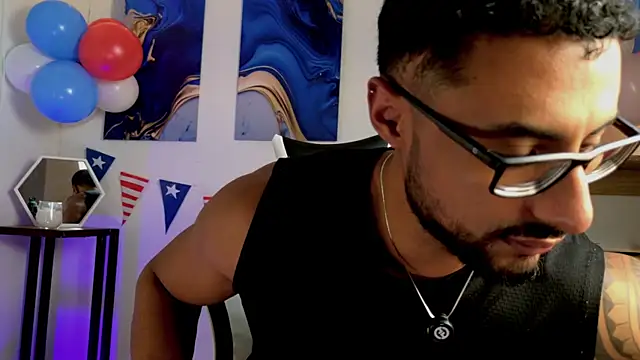 LiamGarcia1 online show from July 2026 04:00:01 PM