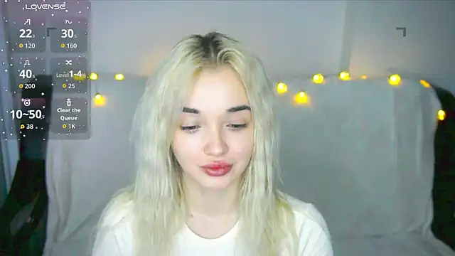 Ashley S online show from November 2025 11:09:01 PM