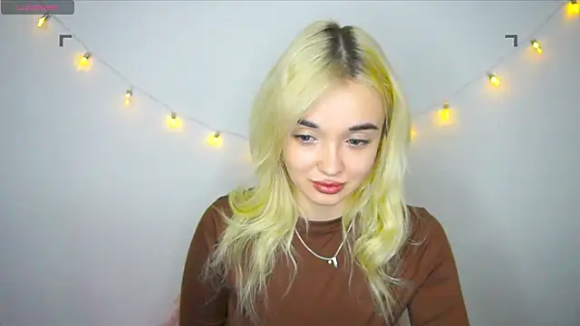 Ashley S online show from November 2025 11:09:01 PM