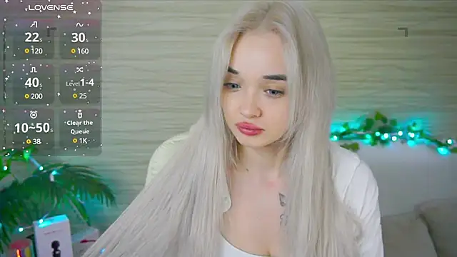 Snapshot of Ashley_S chatting on March 2025 11:13:02 PM Ashley S online show from March 2025 11:13:02 PM